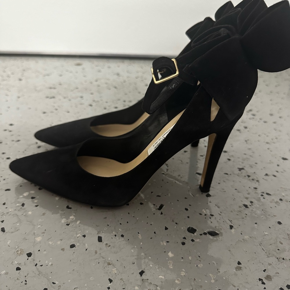 Saks Fifth Avenue black heels